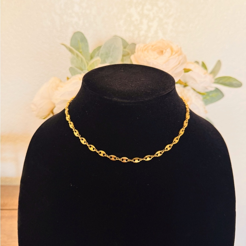 Gold Rope-Style Necklace Elegant Jewelry - Picture 2 of 5